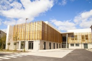 04-Halle-des-Sports-Jean-RAYNAUD